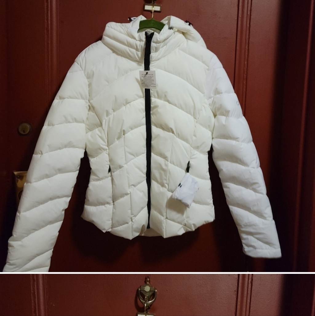(Ps) Calvin Klein Infinite Stretch White Jacket Size Ps/Pch/Pp